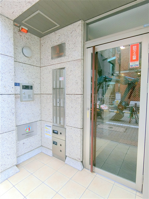 Asahiro bldg.のエントランス|エントランス　オートロック　