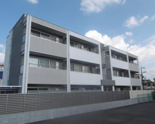 泉大津市森町１丁目のハイツの外観|外観です
