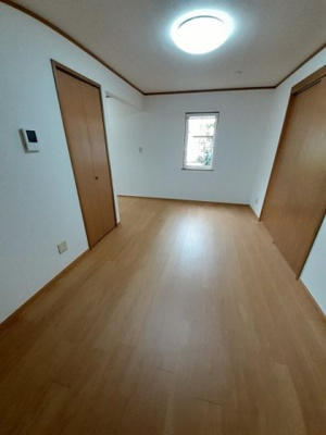 【寝室】 | クレストール市場