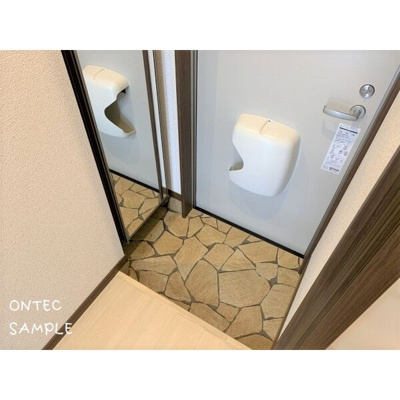 【玄関】 | ラフィネ西軽井沢B