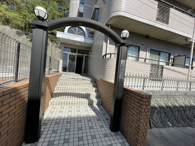  | パレス大野