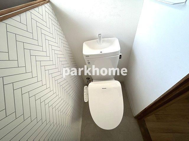 神田の一戸建てのトイレ|トイレもきれいです