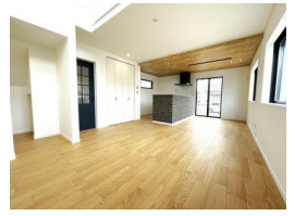 【居間・リビング】の画像