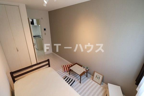 ラメールの寝室