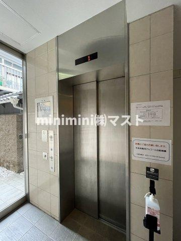 ドゥスプランドゥールのロビー