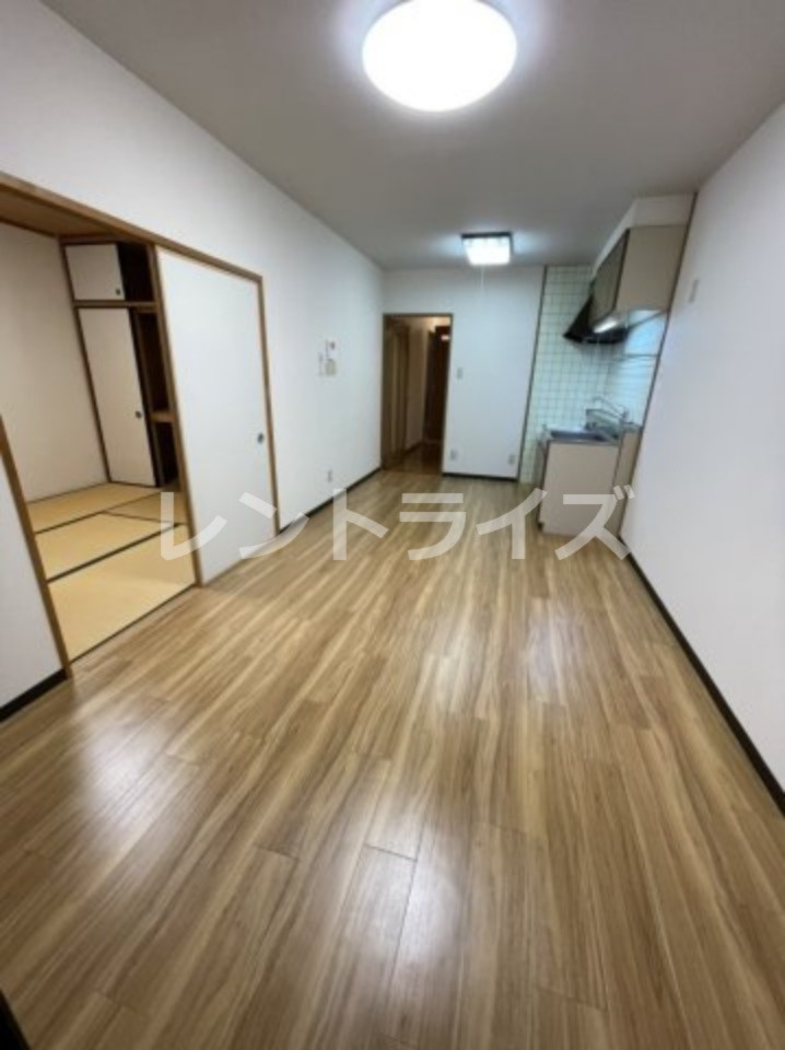 プリムローズAの居間・リビング