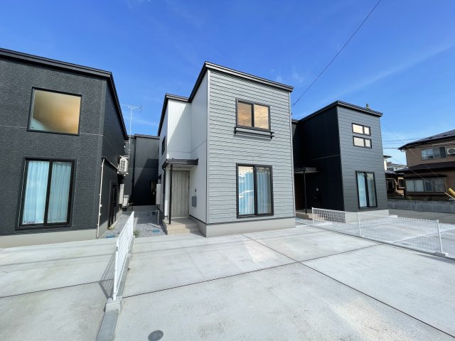 諏訪２丁目Ⅲの駐車場