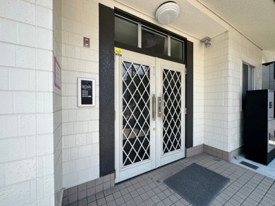 【エントランス】 | ソレーユ青山