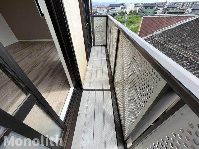 フレグランス高松のバルコニー