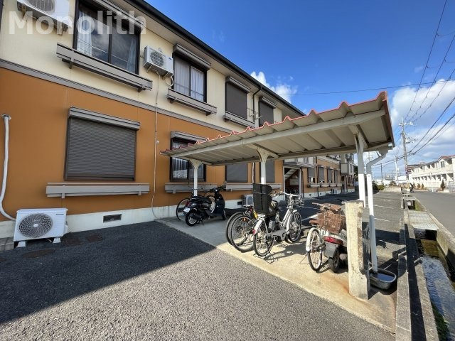 フレグランス高松の玄関