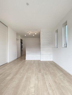 【居間・リビング】 | ロイヤルヴィラV