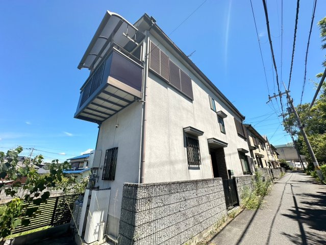 茨木市宿久庄5丁目戸建の外観