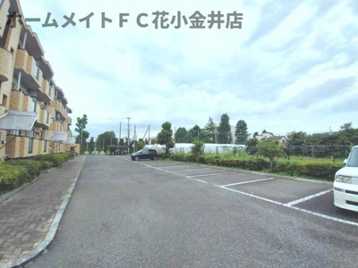 【駐車場】 | ロイヤルステージ向台