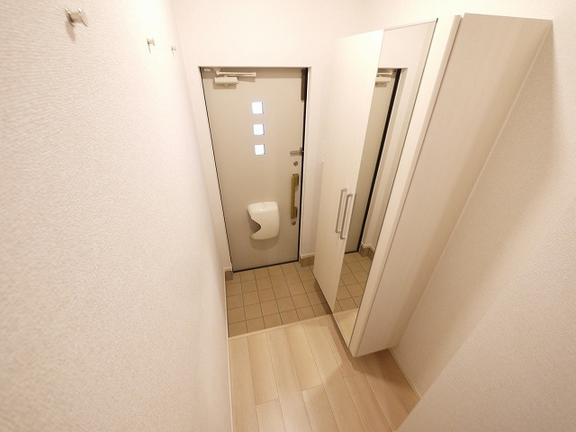 Ｃｒｅｓｔ　倭の玄関|毎日通る玄関はこちらです