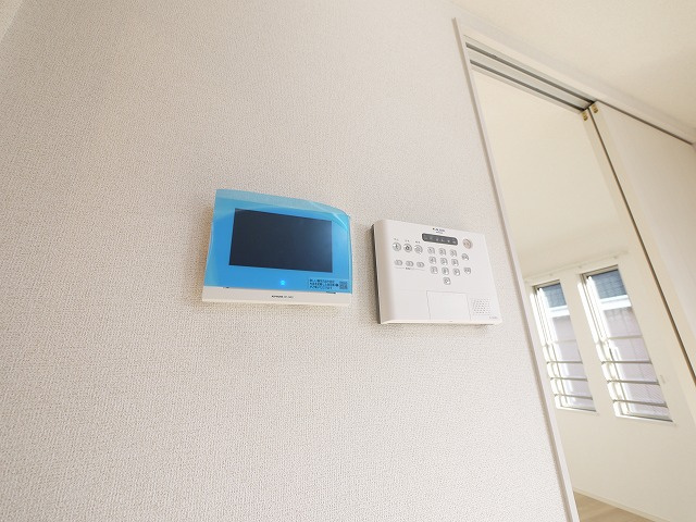 Ｃｒｅｓｔ　倭のセキュリティ|モニター付きインターホーン