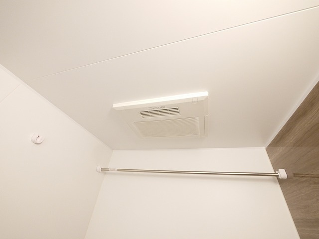 Ｃｒｅｓｔ　倭の設備|浴室乾燥機