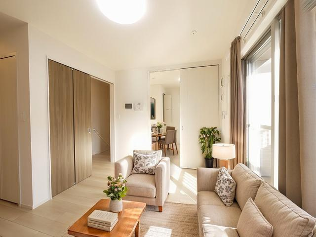 Ｃｒｅｓｔ　倭の居間・リビング|CGで家具等を配置したもので家具等は含まれません