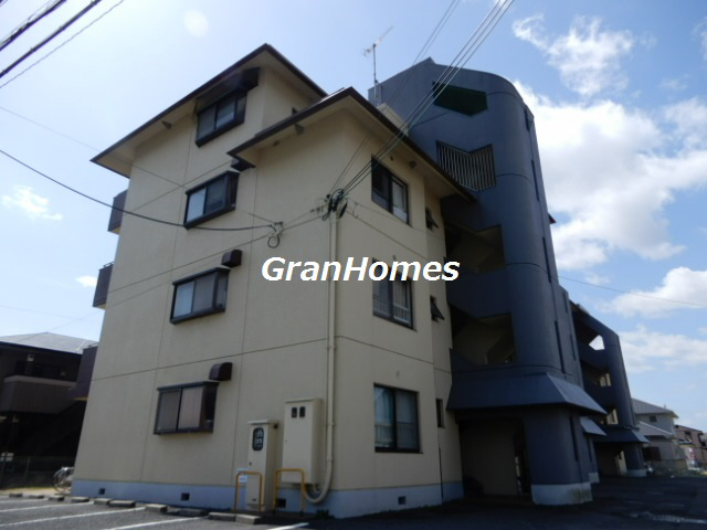 マンション堂本の外観