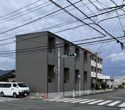 【エントランス】 | リクリアス次郎丸