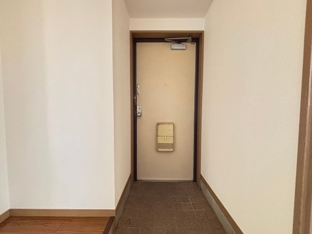 【玄関】 | 牧の原ハイツ
