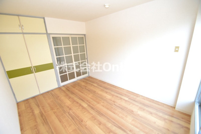 【洋室】 | プレアール小阪Ⅱ