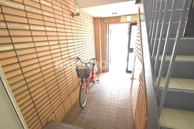 【エントランス】 | プレアール小阪Ⅱ | エントランスです