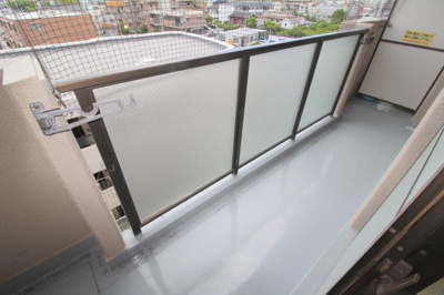 【バルコニー】 | メゾン二本松