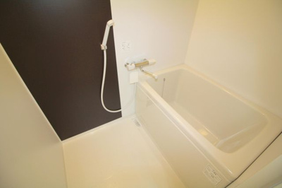 【浴室】 | メゾン二本松