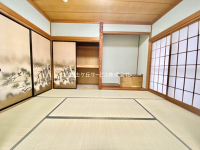 【和室】 | 富士市大淵 中古戸建て | 和室ならではの温かな和の空間で寛ぎの時間を過ごせます