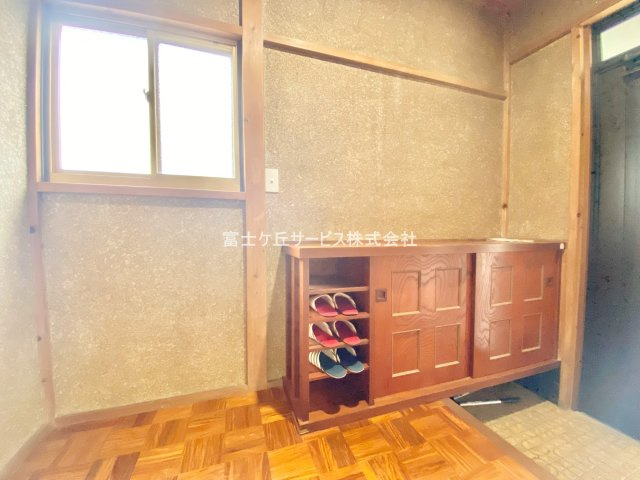 【収納】 | 富士市大淵 中古戸建て | 便利な収納スペースです