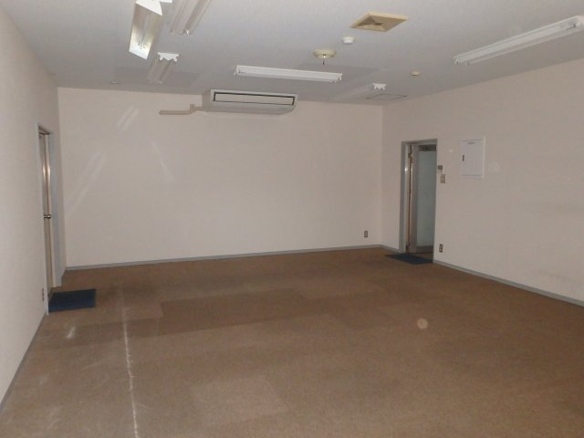 第１十合ビルの内装