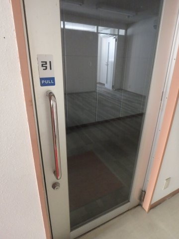 第１十合ビルの内装