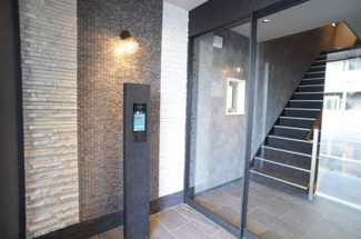 【エントランス】