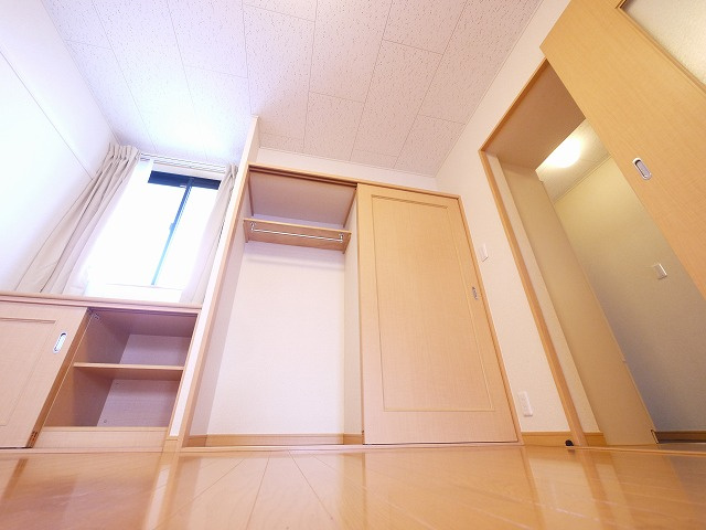 レオパレス城ノ内Ⅱの収納|十分な収納スペースがあります