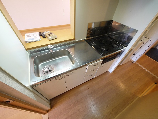 レオパレス城ノ内Ⅱのキッチン|きれいなキッチンです