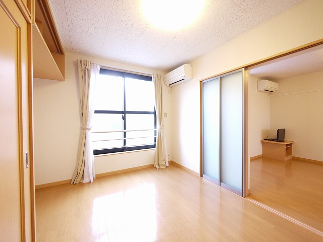 レオパレス城ノ内Ⅱの収納|収納があります