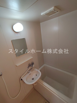 【浴室】 | エルディム新栄B | イメージ写真です。