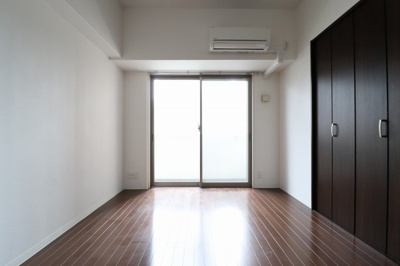 【寝室】 | ハイフェンス京橋