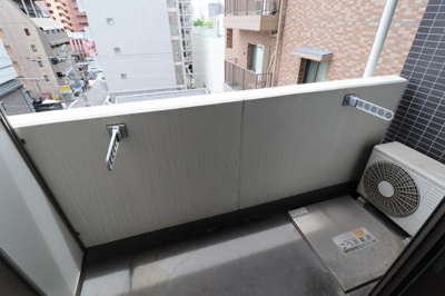 【バルコニー】 | ハイフェンス京橋