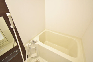 【浴室】 | Grandi Utsubo Park | きれいなお風呂です