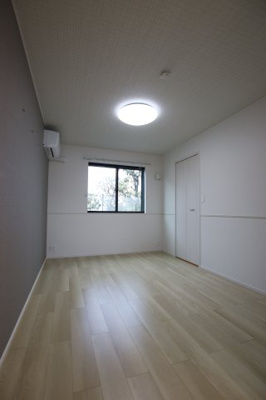 【洋室】 | カルム・フリーデFU