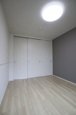 【洋室】 | カルム・フリーデFU