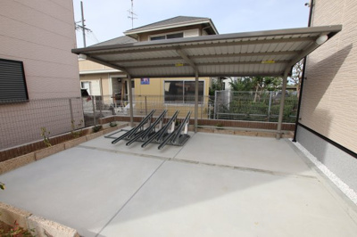 【その他共用部分】 | カルム・フリーデFU | 駐輪場