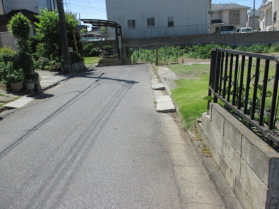 【前面道路含む現地写真】 | 熊谷市拾六間 1380万 土地