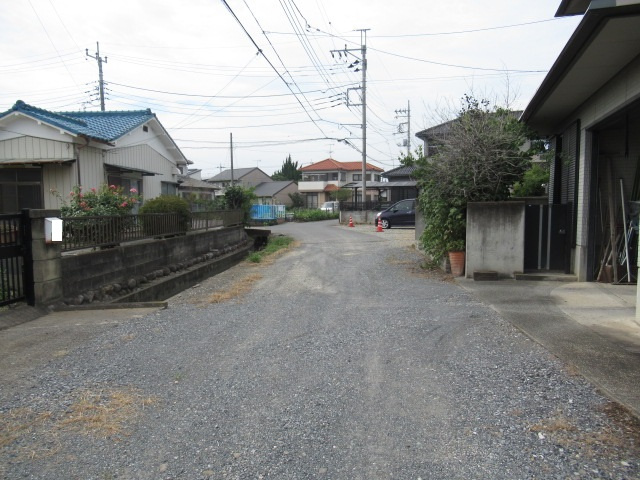 【前面道路含む現地写真】 | 熊谷市石原 1200万 土地