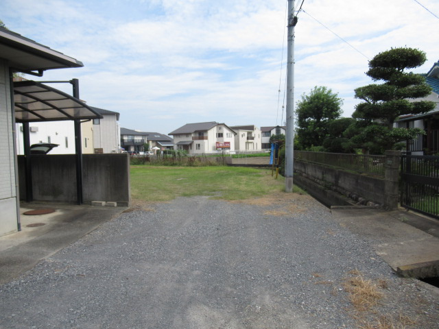 【前面道路含む現地写真】 | 熊谷市石原 1200万 土地