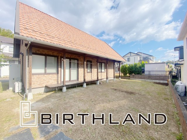 郡山市田村町東山1丁目　1LDK+ロフト付きの外観|三角屋根のかわいい外観です☆