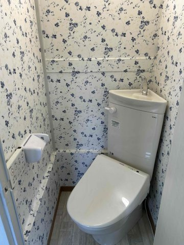 中野区上高田５丁目の一棟アパートのトイレ|トイレもきれいです