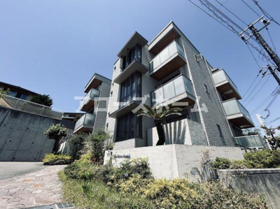 【外観パース】 | シャーメゾン朝霧Ⅰ