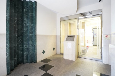 【ロビー】 | サンテミリオン三田